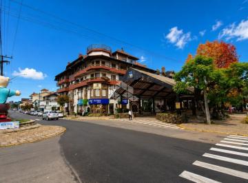 Apartamento · 157m² · 3 Quartos · 2 Vagas · Apartamento junto a Praça Coberta no centro de Nova Petrópolis.