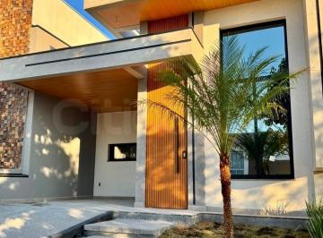 Casa · 106m² · 3 Quartos · 2 Vagas · Cond. Villagio Ipanema - Casa com Piscina em Condomínio Villagio Ipanema