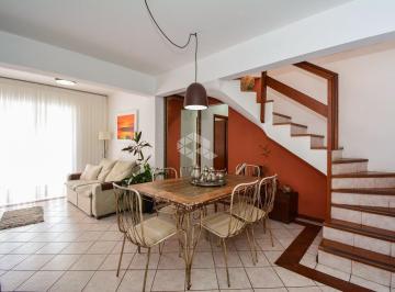 Apartamento · 191m² · 3 Quartos · 1 Vaga · COBERTURA COM 3 QUARTOS SENDO 1 SUÍTE E VISTA PANORÂMICA NO ABRAÃO FLORIANÓPOLIS