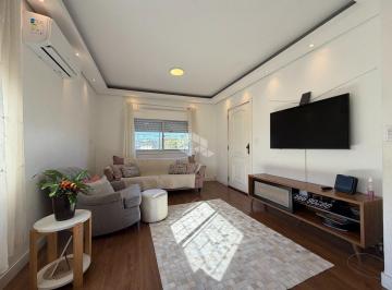 Casa · 179m² · 3 Quartos · 4 Vagas · Casa de 3 dormitorios.Suíte.Pátio.Área de Lazer com Churrasqueira no Bairro Rio Branco Canoas