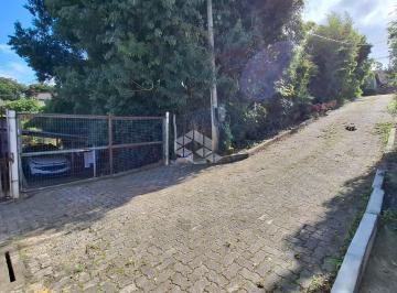 Terreno · 64m² · 1 Quarto · 2 Vagas · Terreno com casa de madeira de 1 dormitório, ao lado do jardim Botânico, Puc