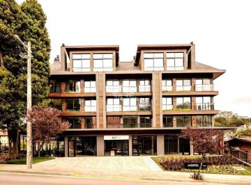 Apartamento · 48m² · 1 Quarto · 1 Vaga · Apartamento 1 dormitório suite e 1 vaga de garagem no Centro de Gramado junto a Av. Borges de Medeir