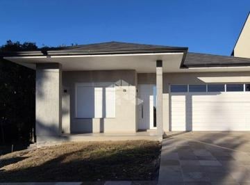 Casa · 165m² · 2 Quartos · 2 Vagas · Casa com 02 dormitórios, suíte no Bairro Medianeira