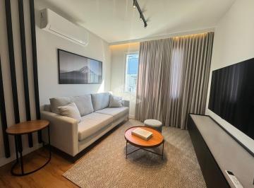 Apartamento · 66m² · 2 Quartos · Reformado e totalmente mobiliado