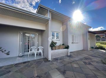 Casa · 104m² · 3 Quartos · 2 Vagas · Casa com três dormitórios no Bairro Bela Vista, Farroupilha/RS