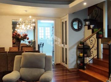 Casa · 133m² · 3 Quartos · 2 Vagas · Sobrado 3 quartos 3 banheiros na Volta Grande - Farroupiha RS