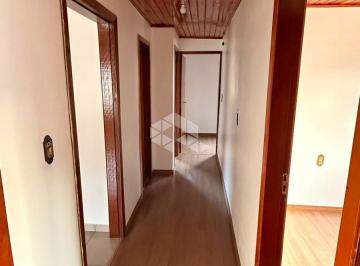 Casa · 184m² · 6 Quartos · 1 Vaga · Casa de dois andares com 6 dormitórios  bairro São Francisco Farroupilha -RS