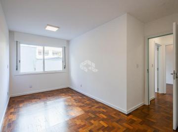 Apartamento · 66m² · 2 Quartos · 1 Vaga · Apartamento totalmente reformado de 2 dormitórios e 1 vaga de garagem, no bairro Higienópolis, em Po
