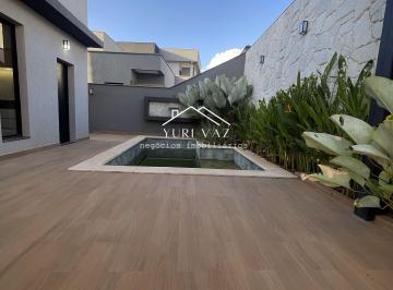 Casa · 230m² · 4 Quartos · Sobrado no Jardins Capri, 4 quartos e escritorio ou home cinema.