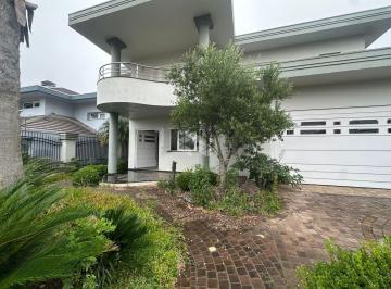 Casa · 641m² · 3 Quartos · Casa com quatro suítes no bairro Imigrante - Farroupilha