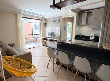 Apartamento · 48m² · 2 Quartos · 1 Vaga · Apartamento mobiliado com 2 dormitórios a 150 metros da Praia de Bombas