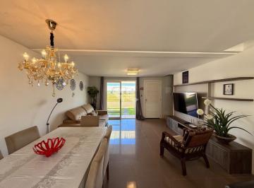 Casa · 114m² · 3 Quartos · 2 Vagas · Casa/sobrado condomínio Páteo Marbella/Xangri-Lá, 03 dormitórios, 01 suíte, 02 vagas