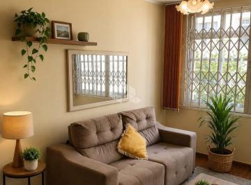 01 · Apartamento de 2 dormitórios na Medianeira pronto para morar!