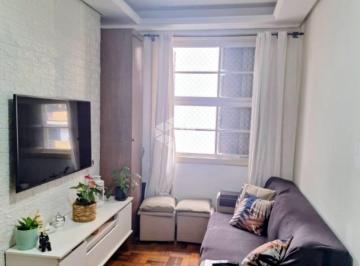 01 · Apartamento 2 dormitórios em ótima localização no Centro Histórico!