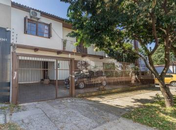 Casa · 229m² · 4 Quartos · 5 Vagas · Casa de 230m² com apartamento em anexo e 2 suiítes - Cavalhada - ZS / POA