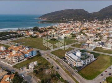 Apartamento · 52m² · 1 Quarto · 1 Vaga · Studio garden com 1 quarto no bairro Barra da Lagoa, em Florianópolis - SC