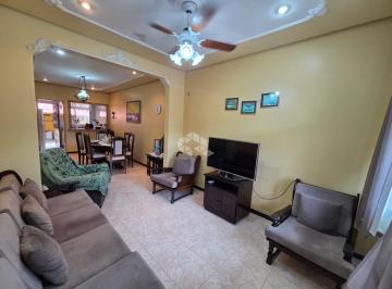 Casa · 116m² · 3 Quartos · 4 Vagas · Crédito Real vende Ótima Casa de 3 dormitórios com 4 vagas de garagem próximo à PUC
