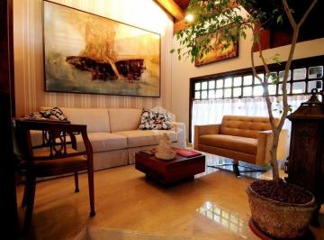 Comercial · 352m² · 1 Vaga · Casa Comercial com 694 m² no bairro Rio Branco em Porto Alegre