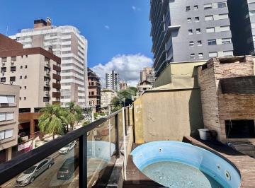 Apartamento · 111m² · 2 Quartos · Cobertura com 110m² no Mont Serrat