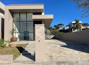 Casa · 121m² · 3 Quartos · 2 Vagas · Casa no bairro Chácaras
