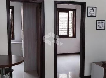 Apartamento · 41m² · 2 Quartos · Vende apto 2 quartos mobiliado, no bairro Independencia em Porto Alegre