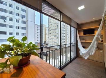 Apartamento · 71m² · 3 Quartos · 1 Vaga · Apartamento de 3 dormitórios e 1 vaga de garagem, no bairro Humaitá, em Porto Alegre.