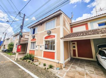 Casa · 85m² · 4 Quartos · 2 Vagas · Casa em condomínio de 4 dormitórios e 2 vagas de garagem, no bairro Humaitá, em Porto Alegre.