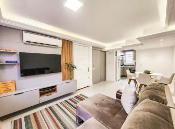 Casa · 85m² · 4 Quartos · 2 Vagas · Casa em condomínio de 4 dormitórios e 2 vagas de garagem, no bairro Humaitá, em Porto Alegre.