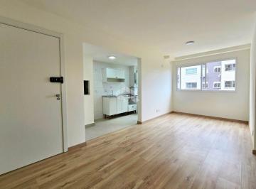 Apartamento · 51m² · 2 Quartos · 1 Vaga · Apartamento de 2 dormitórios e 1 vaga de garagem, no bairro Vila Jardim, em porto Alegre.