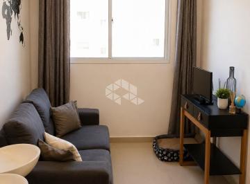 Apartamento · 45m² · 2 Quartos · 1 Vaga · Apartamento de 2 dormitórios e 1 vaga de garagem, no bairro Humaitá, em Porto Alegre.