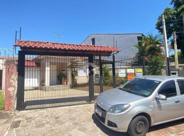 Casa · 185m² · 3 Quartos · CASA COM 3 DORMITÓRIOS, BAIRRO CAMAQUÃ, PISCINA, PÁTIO PARA 8 CARROS E UMA EDIÍCULA COM MAIS 4 PEÇAS