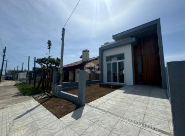 Casa · 98m² · 3 Quartos · 1 Vaga · Casa Nova Nunca Habitada de 3 suítes sendo 2 americanas 1 master no Jardim Beira Mar em Capão da Can