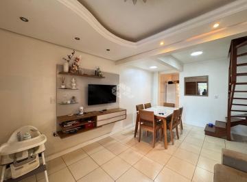 Apartamento · 95m² · 3 Quartos · 1 Vaga · Triplex semimobiliado, 03 dormitórios, sendo 1 suíte, no Centro