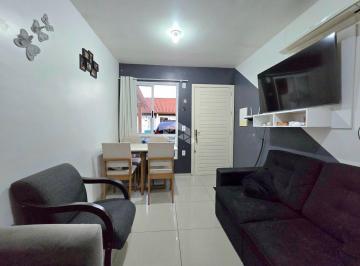 Casa · 50m² · 2 Quartos · 2 Vagas · Casa à venda com 2 dormitórios e 2 vagas de garagem, no bairro Olaria, em Canoas.