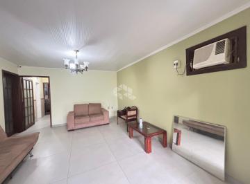 Casa · 400m² · 4 Quartos · 2 Vagas · Casa de 4 dormitórios no bairro Avenida!