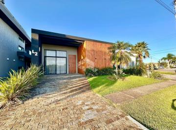 Apartamento · 184m² · 4 Quartos · 2 Vagas · Casa térrea 4 suítes, mobiliada e decorada no condomínio fechado Capão Ilhas em Capão da Canoa/RS