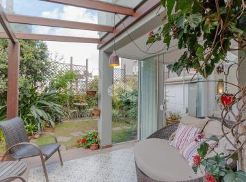 Casa com 6 dormitórios no Auxiliadora (47) · Casa à venda com 05 Dormitórios/quartos e 4 vagas/box no bairro Auxiliadora em Porto Alegre/RS