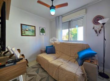 Apartamento · 48m² · 2 Quartos · Apartamento de 2 dormitórios, no bairro Humaitá, em Porto Alegre.