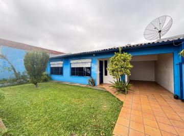 Casa · 131m² · 3 Quartos · 1 Vaga · CASA COM AMPLO PÁTIO NO ARROIO GRANDE