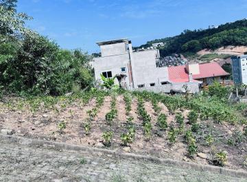 Terreno · 210m² · Terreno no Bairro Vila Nova II