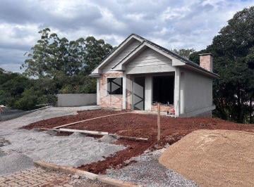Casa · 82m² · 2 Quartos · 1 Vaga · Casa em construção de 02 dormitórios com suíte na João Alves