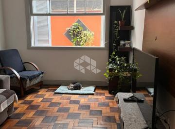 Apartamento · 109m² · 3 Quartos · Apartamento reformado com 3 quartos no bairro Floresta - Porto Alegre