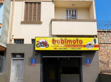 Apartamento · 91m² · 3 Quartos · Apartamento de 3 dormitórios, no bairro São João, em Porto Alegre.