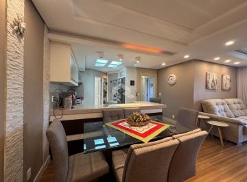 Apartamento · 98m² · 3 Quartos · 1 Vaga · Apto 3 dormitórios, sendo 1 suite, possuí 3 sacadas e uma vaga