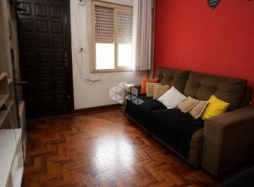 Apartamento · 56m² · 2 Quartos · Apartamento de 2 dormitórios, no bairro Humaitá, em Porto Alegre.