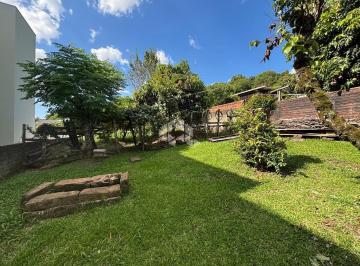 Terreno · 600m² · AMPLO TERRENO NO BAIRRO ESMERALDA