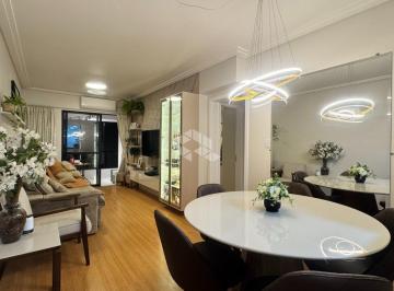 Apartamento · 97m² · 3 Quartos · 1 Vaga · Apartamento semimobiliado com 03 dormitórios no Centro