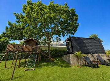 Casa · 1000m² · 1 Quarto · Container mobiliado | Projeto | Fundo p/ APP