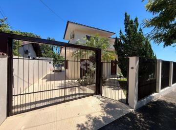 Casa · 199m² · 3 Quartos · 2 Vagas · Casa com 3 dormitórios no bairro Renascença!
