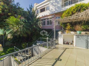 Casa · 350m² · 3 Quartos · 1 Vaga · Casa ampla bem iluminada com espaço comercial - 350m² no bairro Petrópolis
